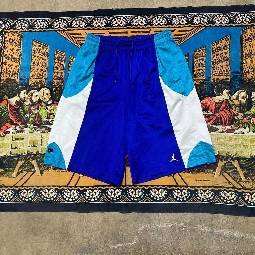 Air Jordan Nike basketball shorts Size large 11